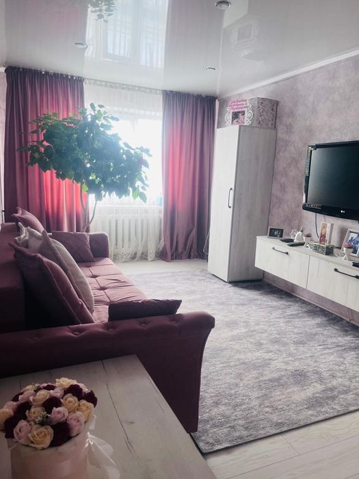 Продам двухкомнатную квартиру с мебелью и бытовой техникой