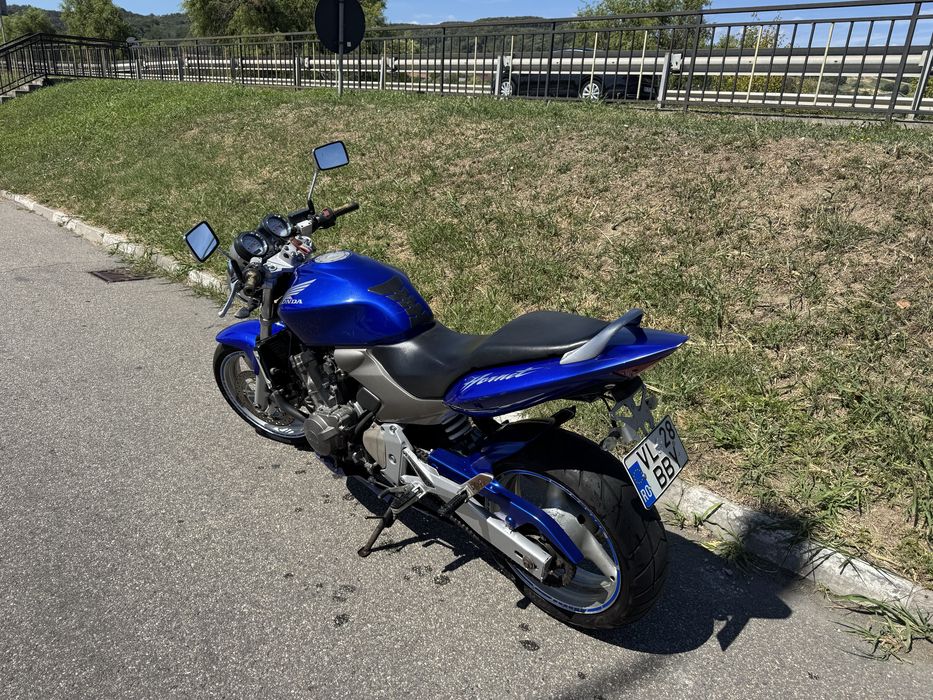 Motocicleta Honda Hornet pc36 2003 - 600 cm
