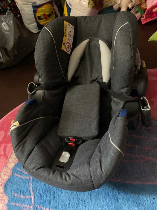 Scoica auto hauck, folosita putin si bine intretinuta