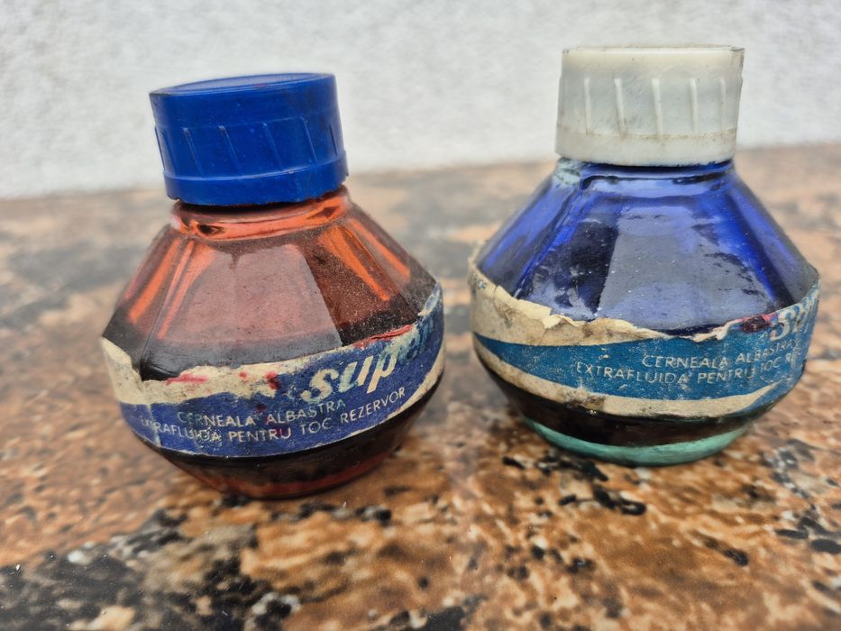 Vând calimara sticla cerneala  Albastru&Rosie Super fabricata 1962-'79