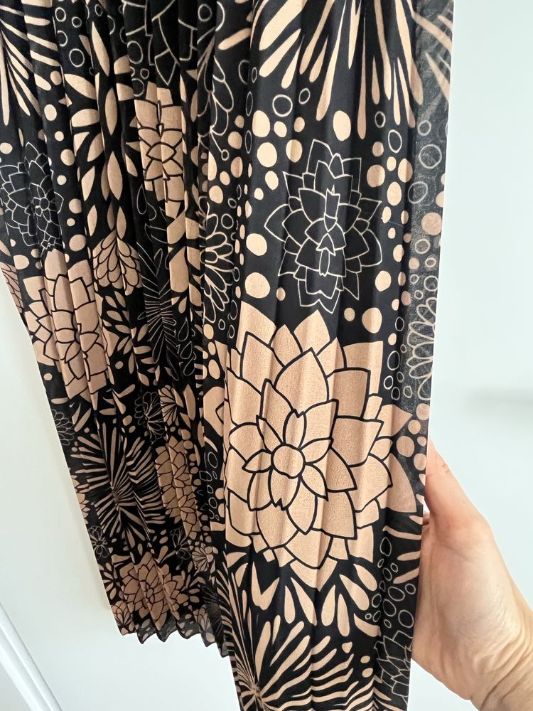 Rochii dama elegante