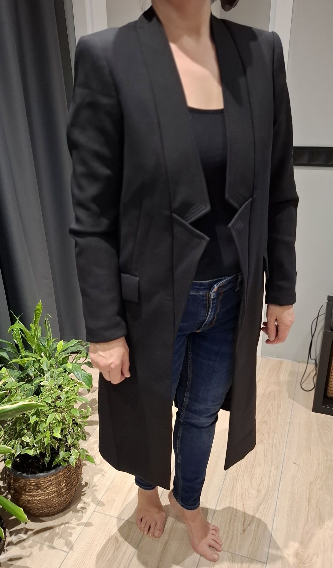 Страхотно Оригинално Манто Pierre Balmain  L