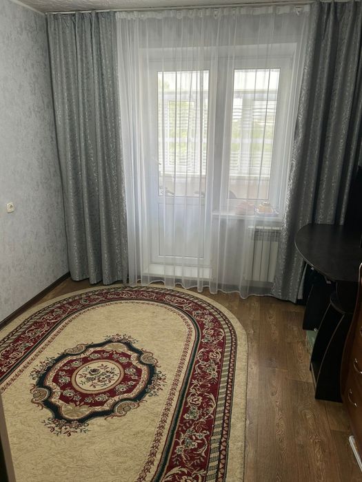 Срочно продается 3-комн. квартира в 4 мкр, торг