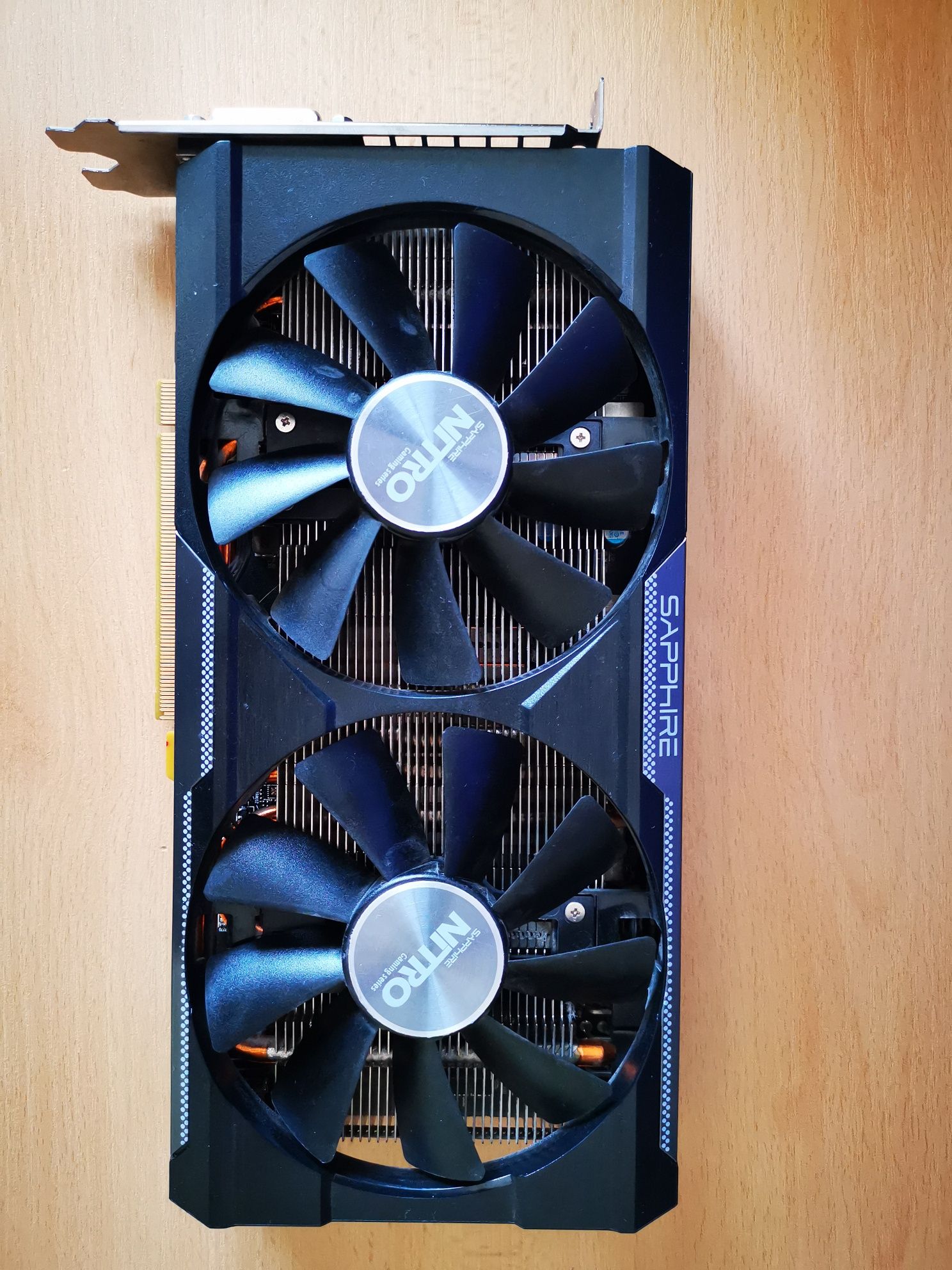 Видеокарта SAPPHIRE Nitro R9 380 2gb