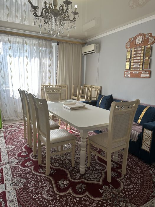 Срочно продам стол стулья