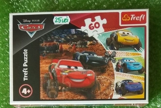 CARS. Dvd, puzzle, notebook