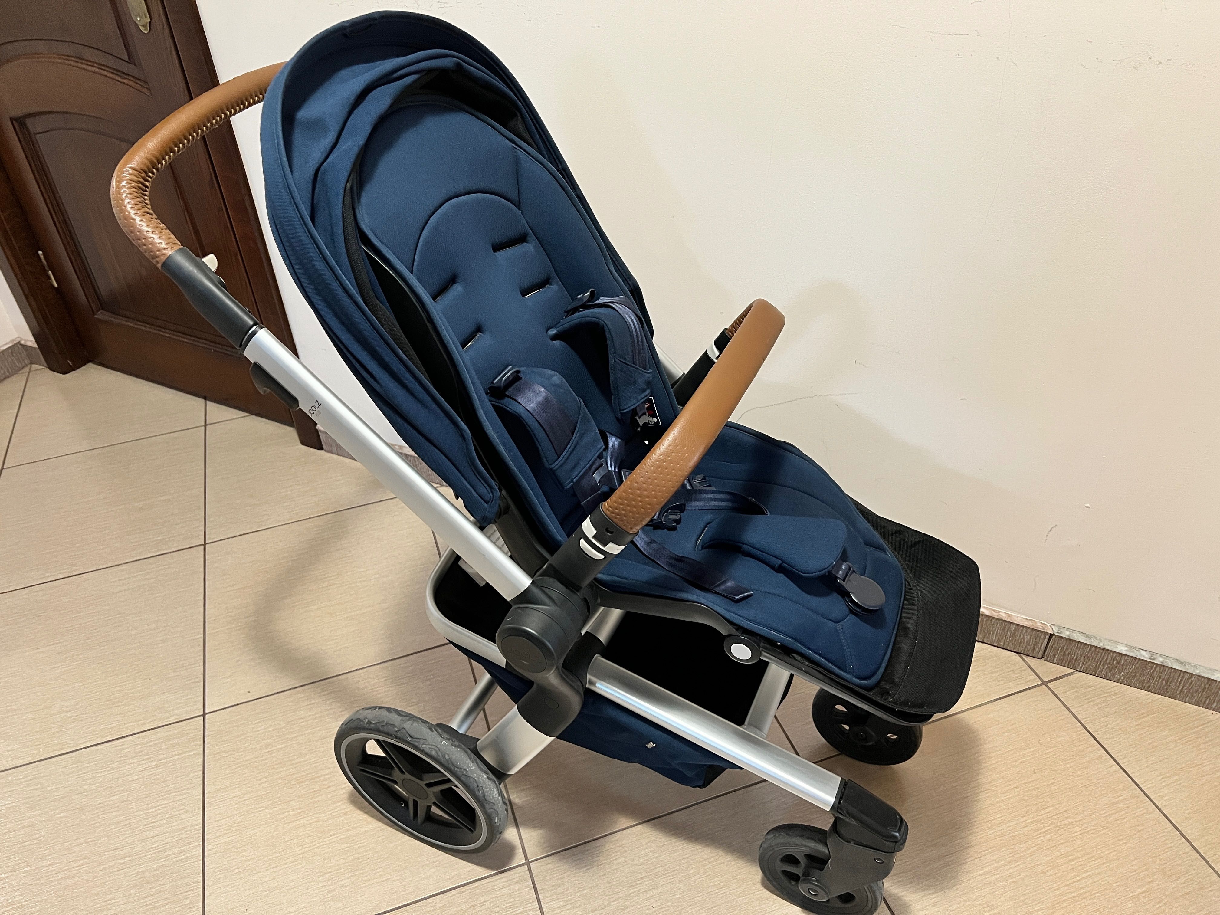 Carucior Joolz Hub cu cocon si accesorii incluse