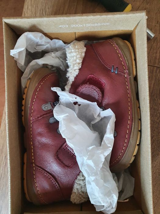 Детски обувки clarks 22 номер