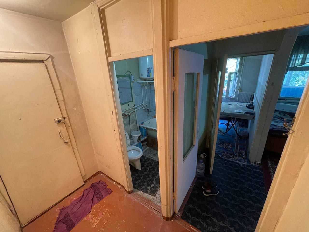 Fargona shaxar Fruniskiy masif sayoxat magazini roparasida uy sotiladi