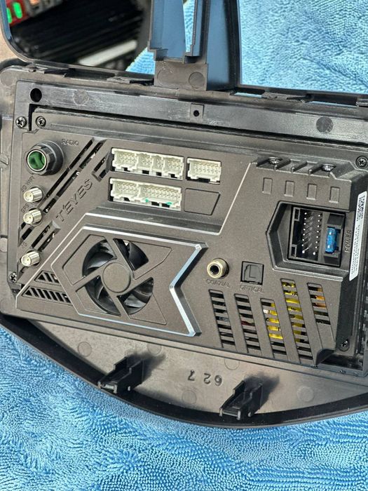 Monitor cc3 4-64 9 dyum