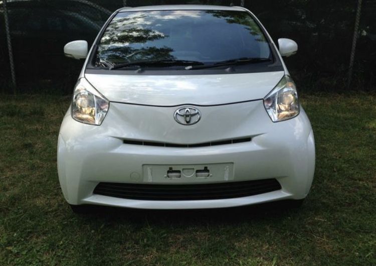 Тойота IQ/Toyota iQ 1.0vvti 2010г НА ЧАСТИ