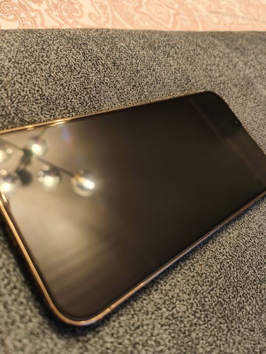 Vând iPhone 13 pro max 256 GB