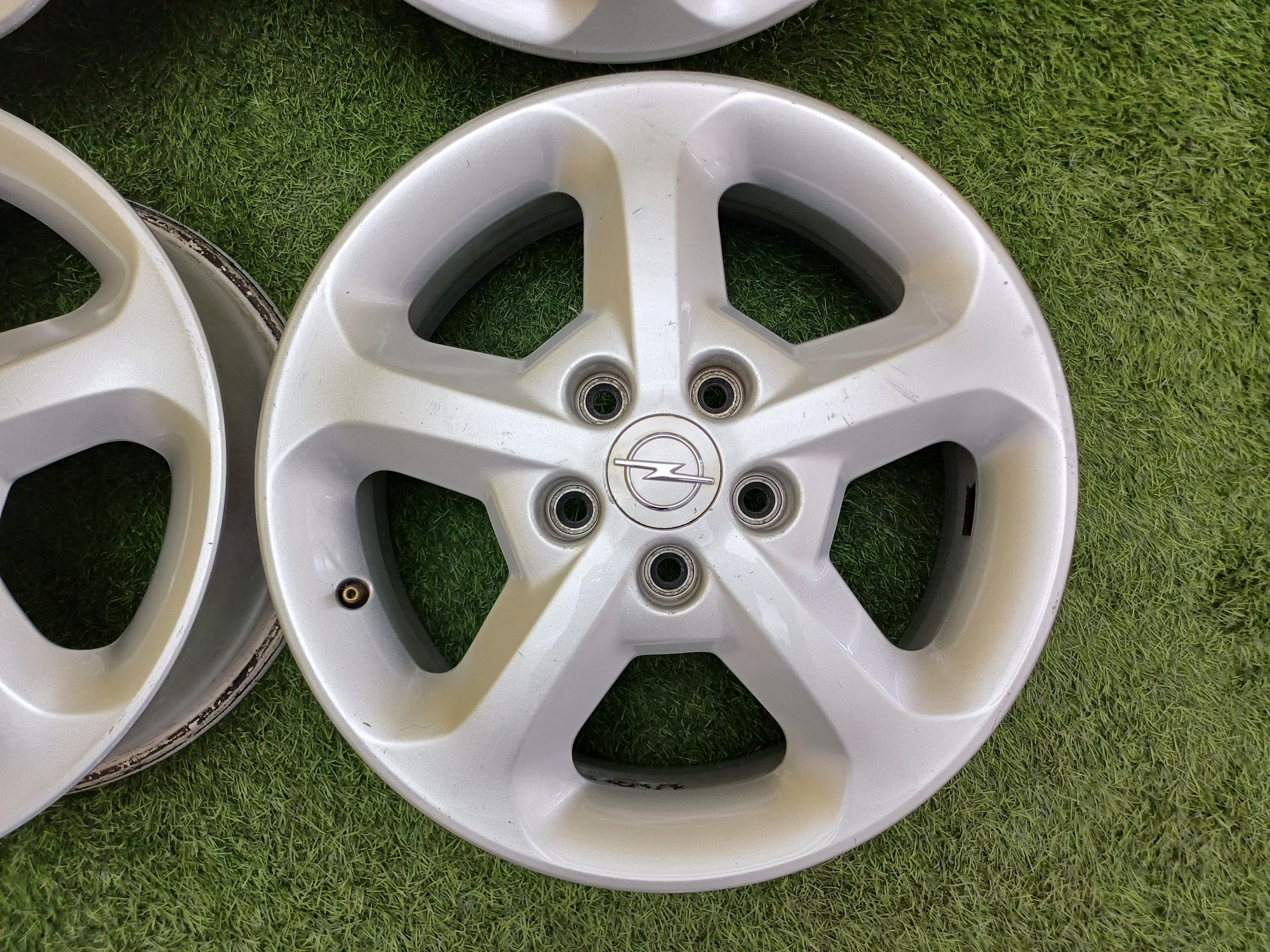 Диски R16 5×110 на Opel и другие.