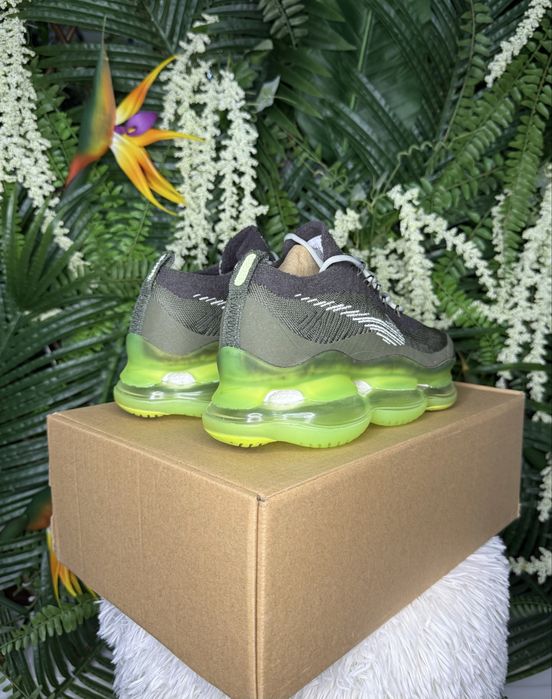 Nike Air Max Scorpion Volt