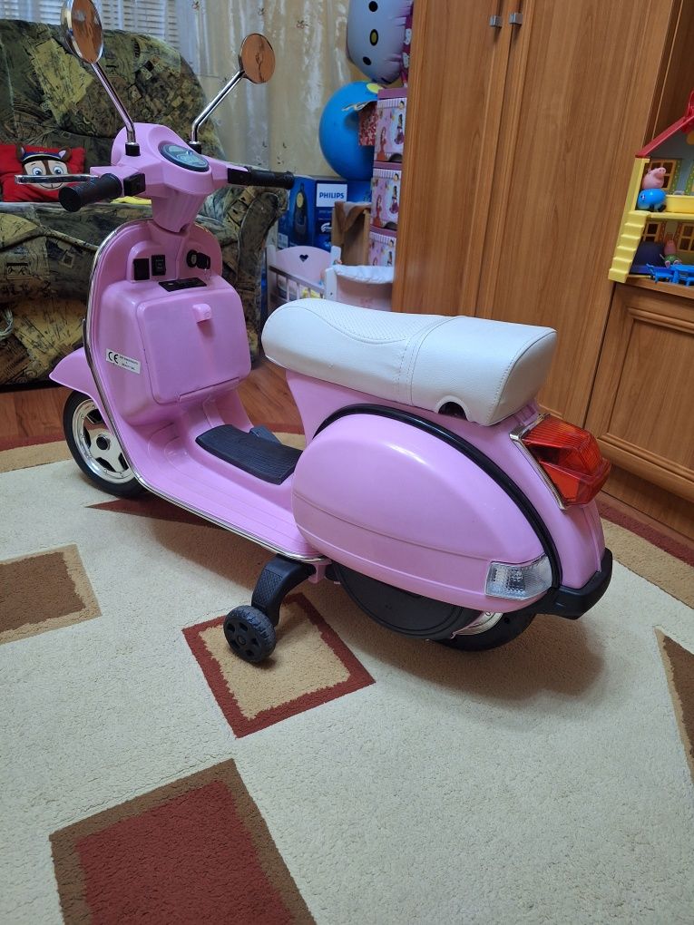 Scuter electric piaggio vespa Premium