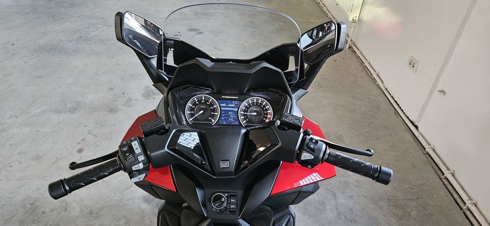 Scuter Honda Forza 125 cm3 cat.B 260 km