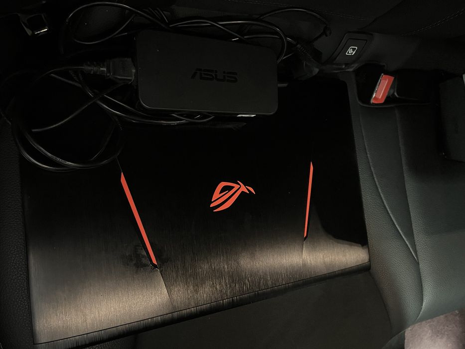 Laptop Asus republic of gamers
