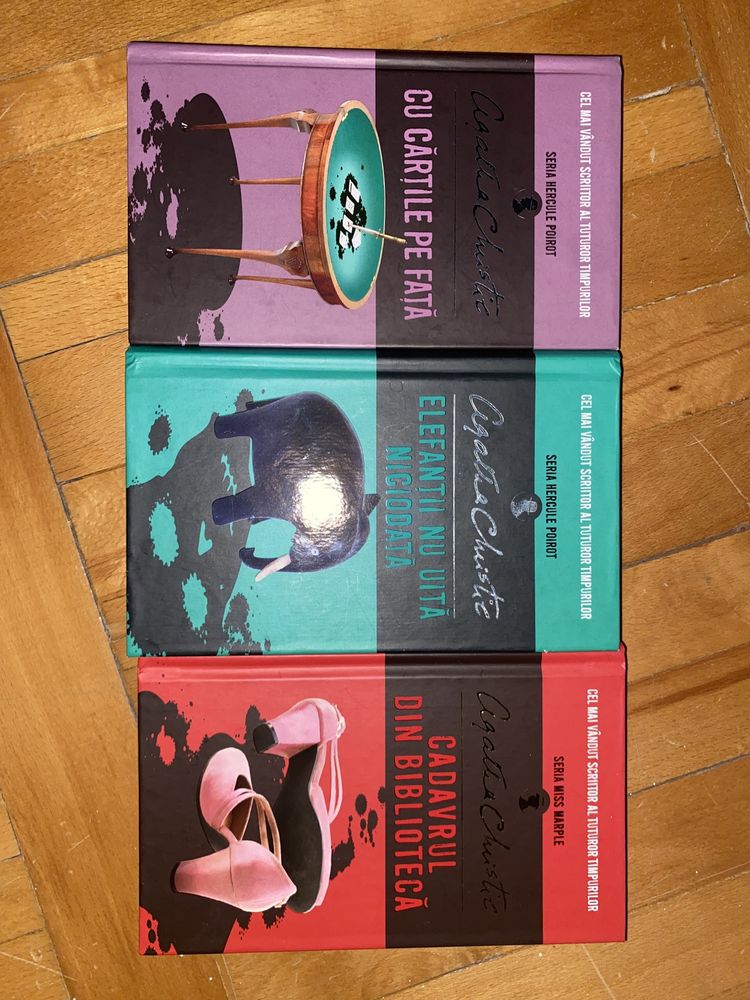 set 3 carti de Agatha Christie