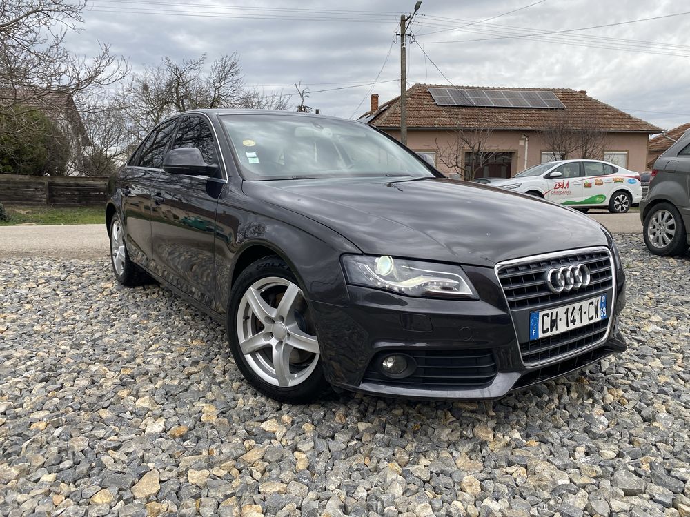 Audi a4 b8 2.0 tdi/2009/xenon led/limuzina