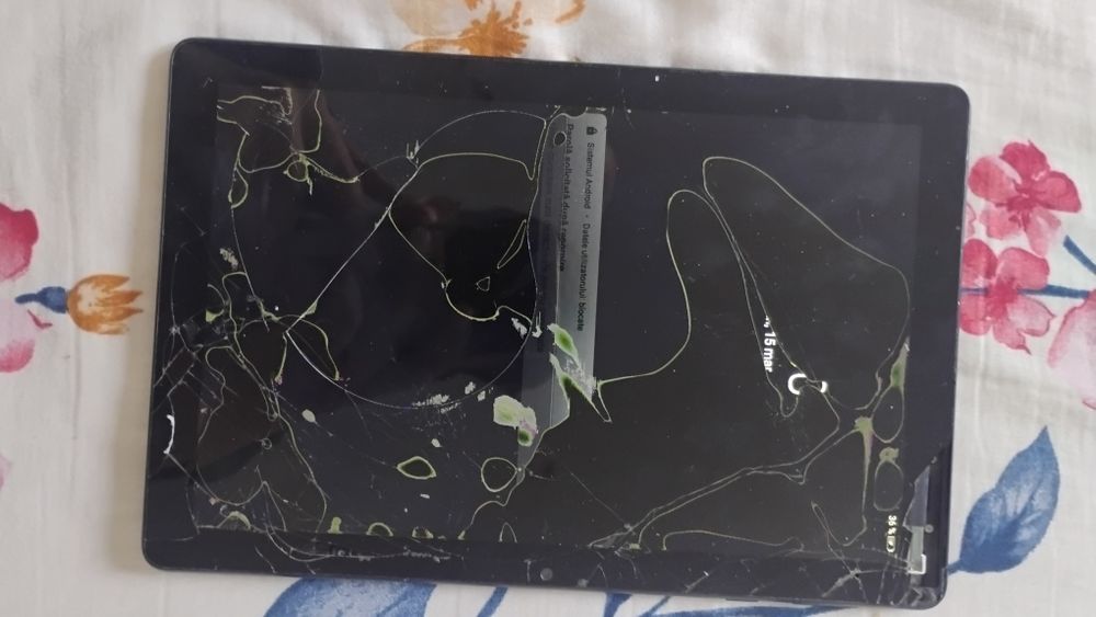 Tableta Huawei Spartă