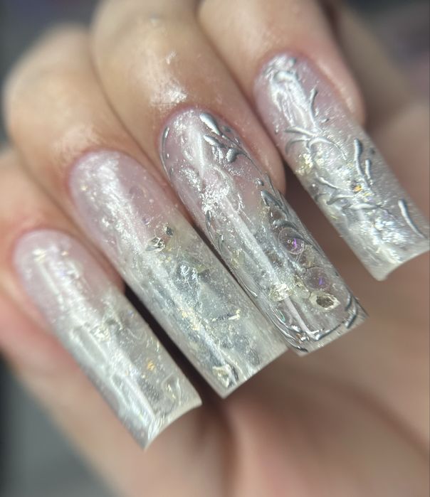 Ищу мастера маникюра, работа НА СЕБЯ