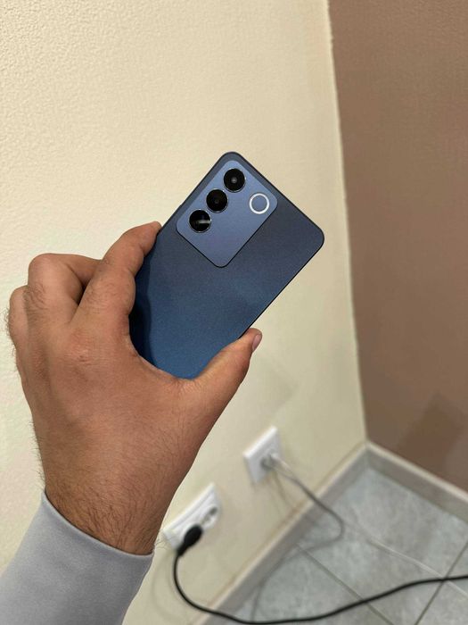 Vivo V27e 8+256gb