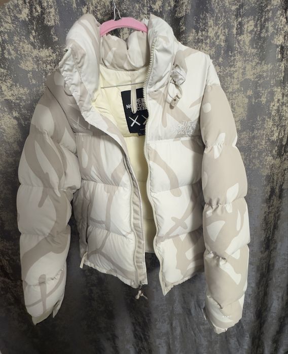 Geaca The North Face TNF & KAWS marimea L