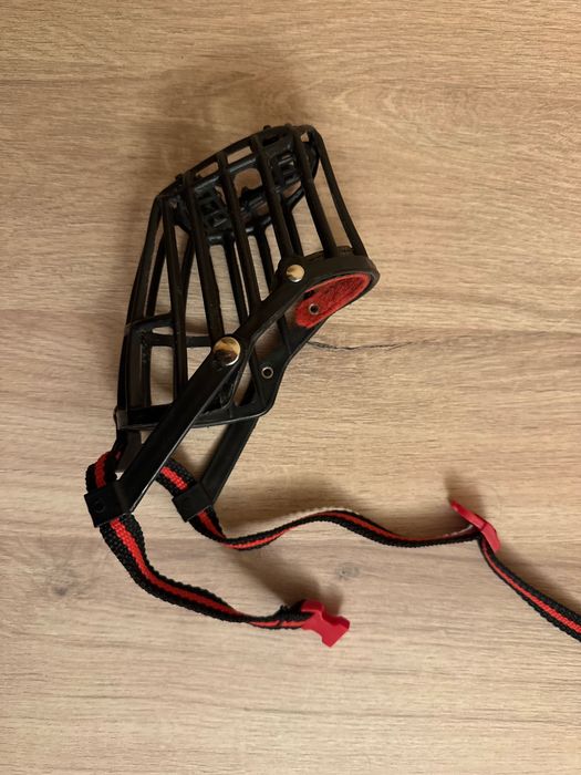 Наморник/ намордник