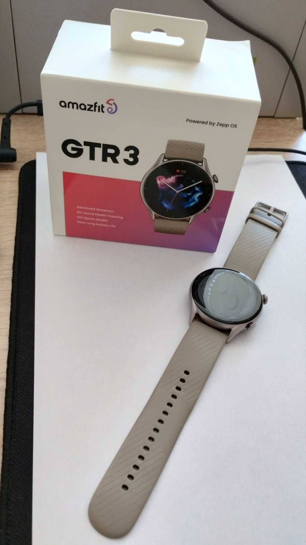 Смарт часовник Amazfit - GTR 3
