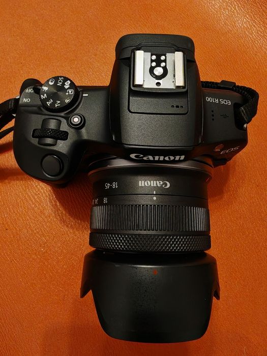 Canon EOS R100/Canon 55-210 mm