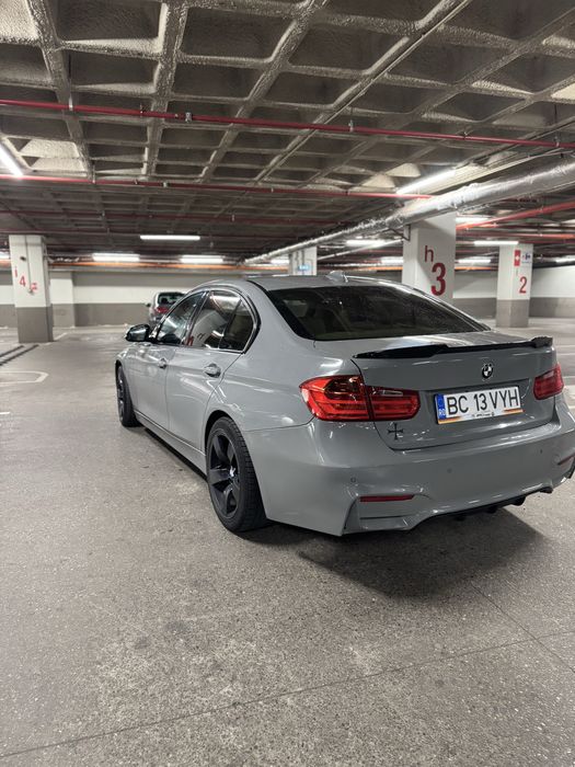 Bmw f30 320d.
