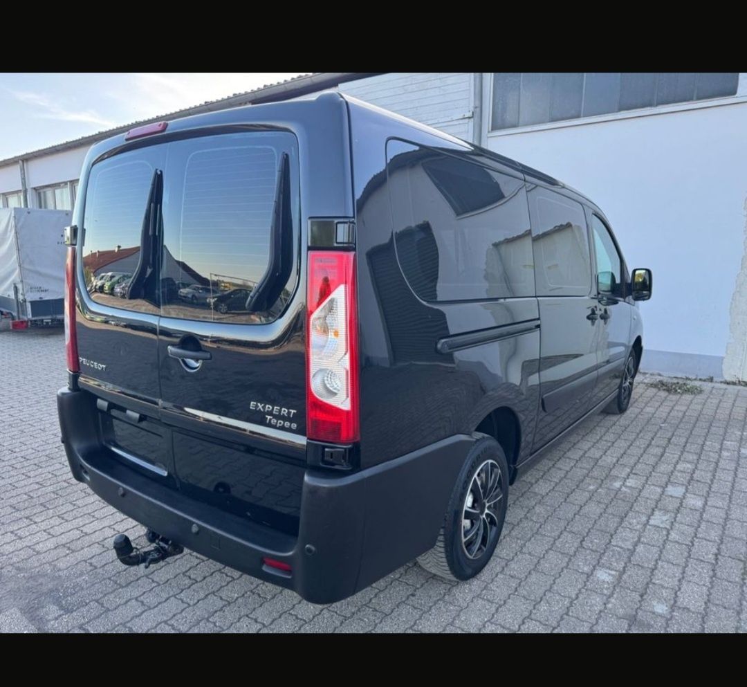 Inchiriez auto duba 8 si 9 persoane