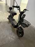 Vand scuter electic fara baterie
