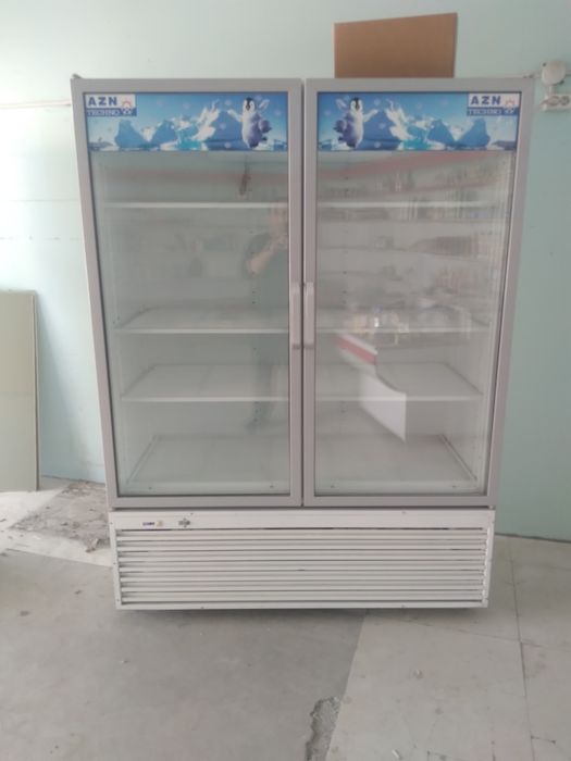 Xolodelnik  sotiladi