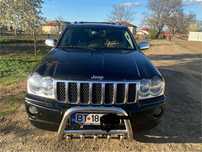 Vând Jeep Grand Cherokee