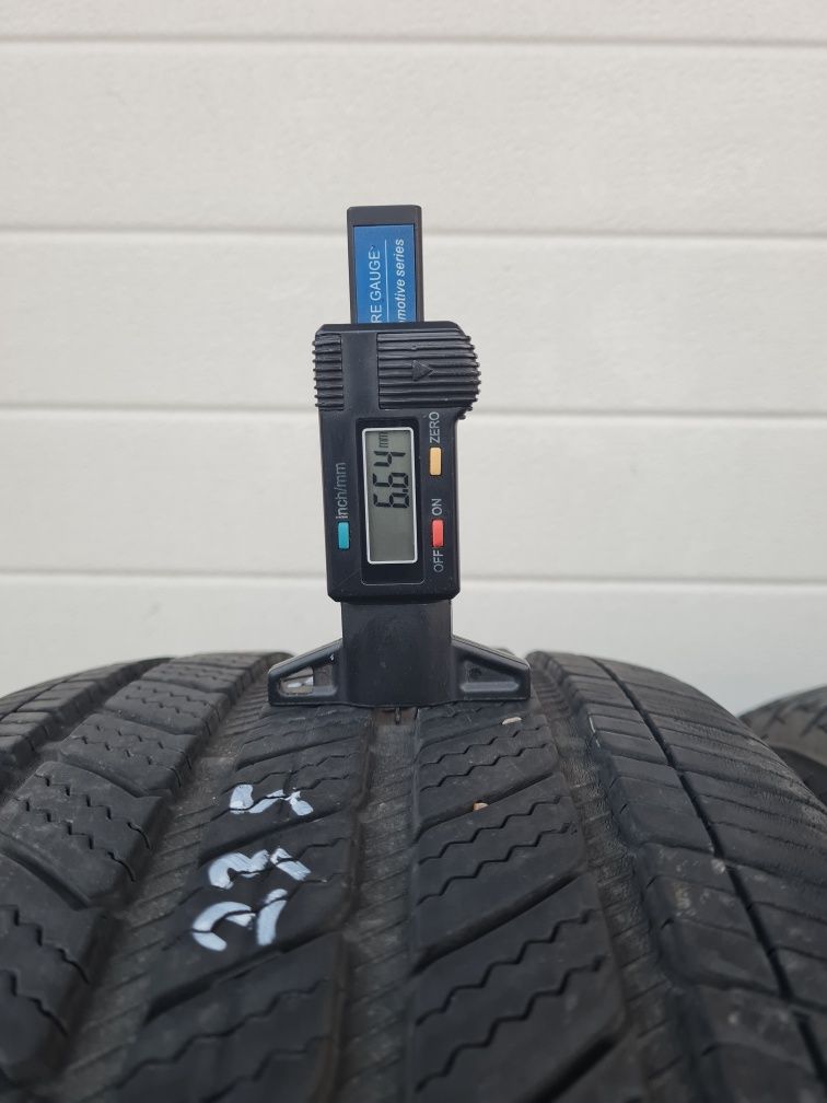 Всесезонни гуми 4 броя BRIDGESTONE QuiietTrack 235 50 R18 дот 4022