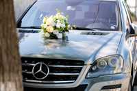 Сватбени принадлежности,бокал,кутия,украса за кола и други