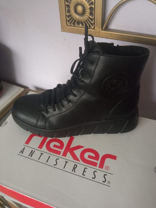 Ботинки 40 размер