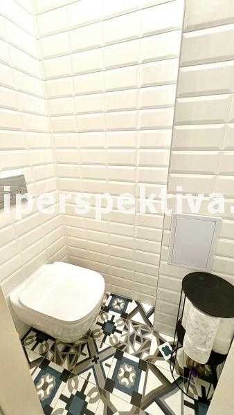 Продава се Тристаен апартамент в Пловдив, Център - 110 кв.м за 2968 €/кв.м - Снимка #9