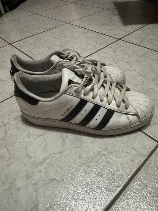 Adidas originals superstars 43 barbati piele stare foarte buna