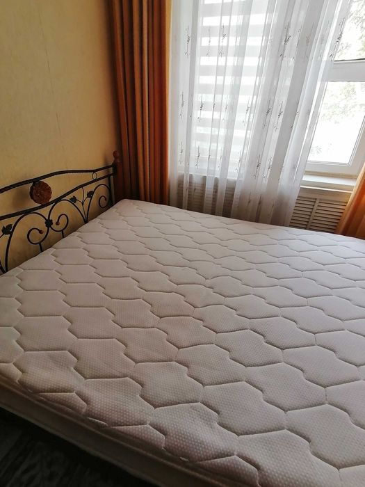 Двуместная кровать