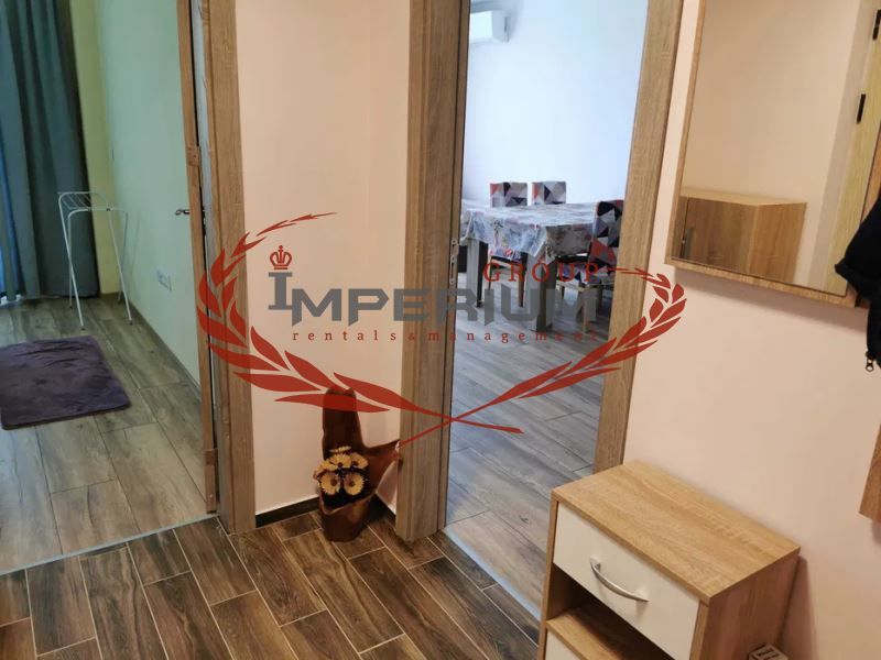 Дава се под наем Двустаен апартамент в Варна, Младост 1 - 60 кв.м за 459 € - Снимка #4