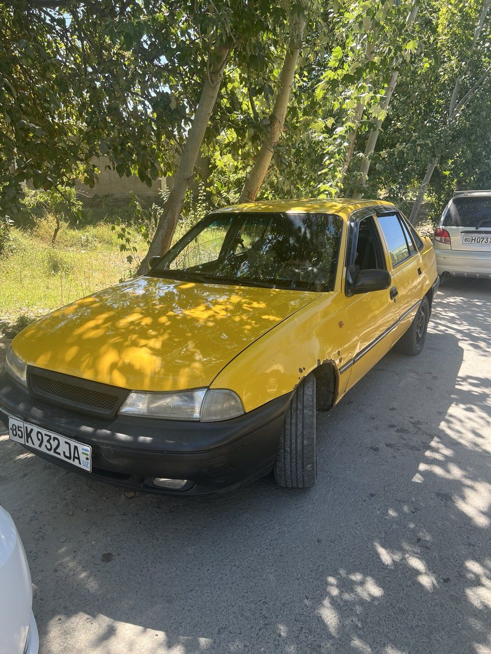 Nexia yili 1997 holati yaxshi