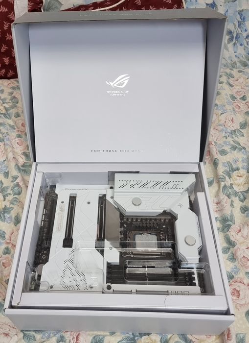 Asus ROG Maximus Z690 Formula