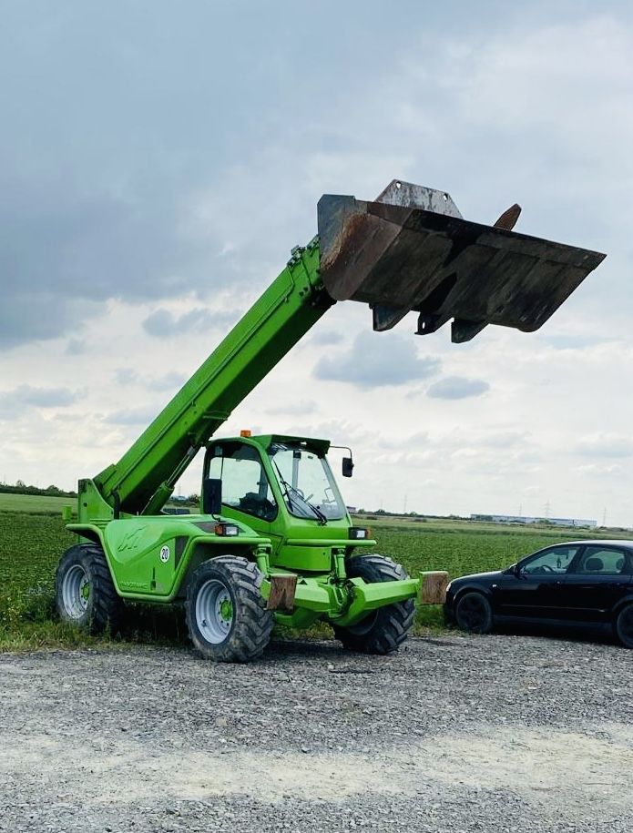 Inchiriez incarcator telescopic/ Merlo/ Manitou/ Motostivuitor/ Cupa