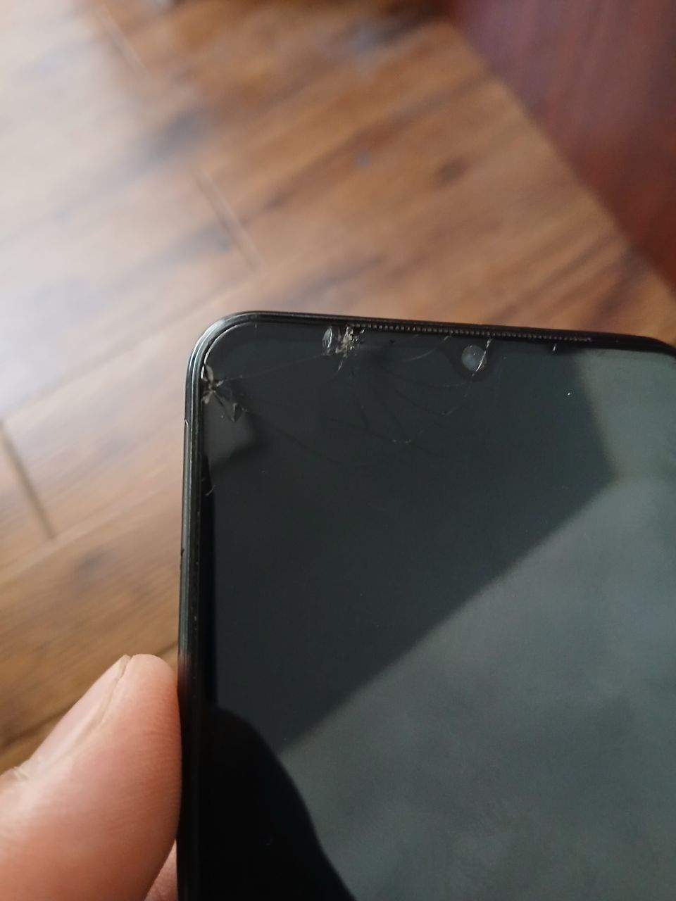 Vivo V21e sotiladi srochna