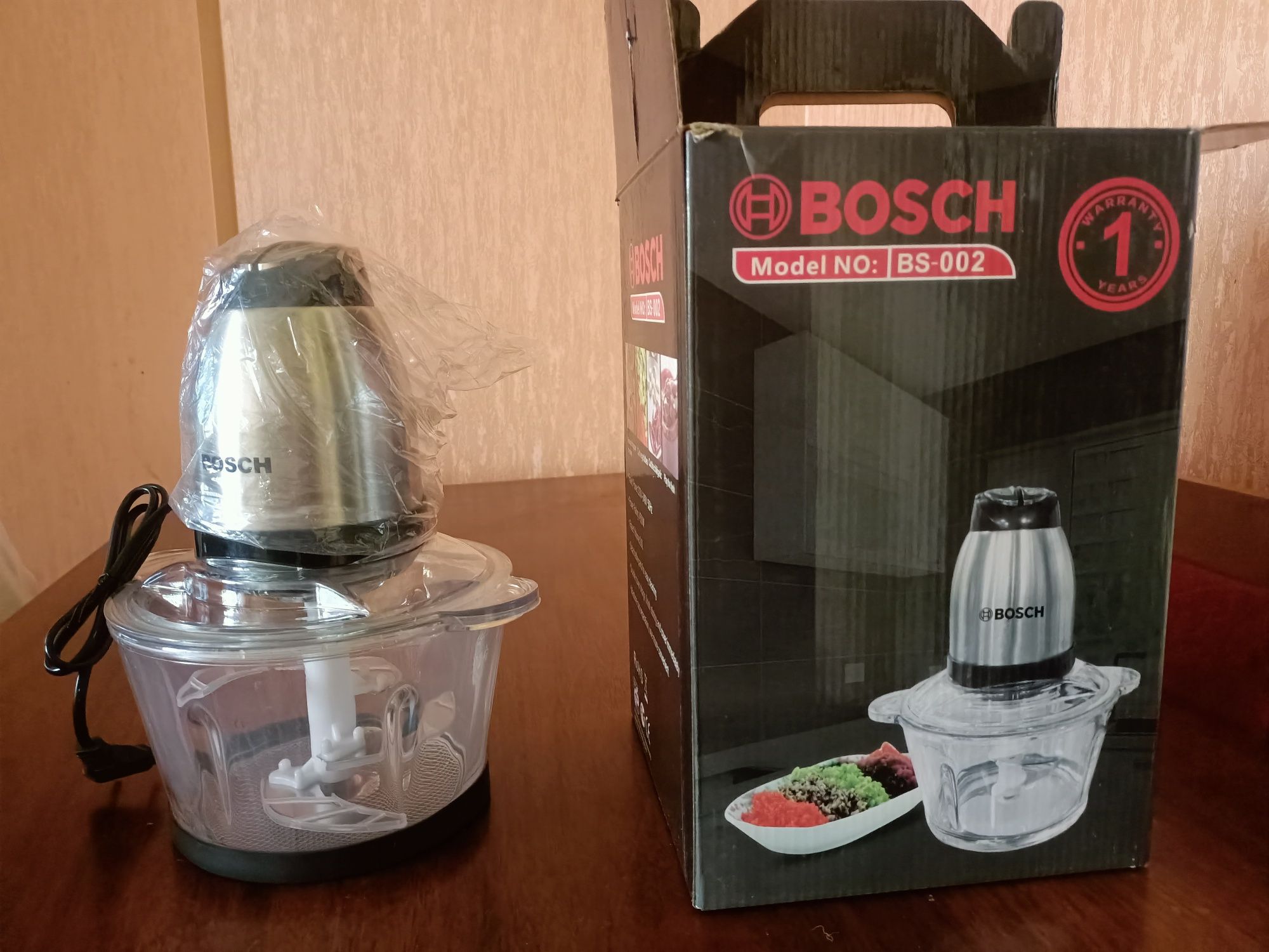 Блендер bosch новый