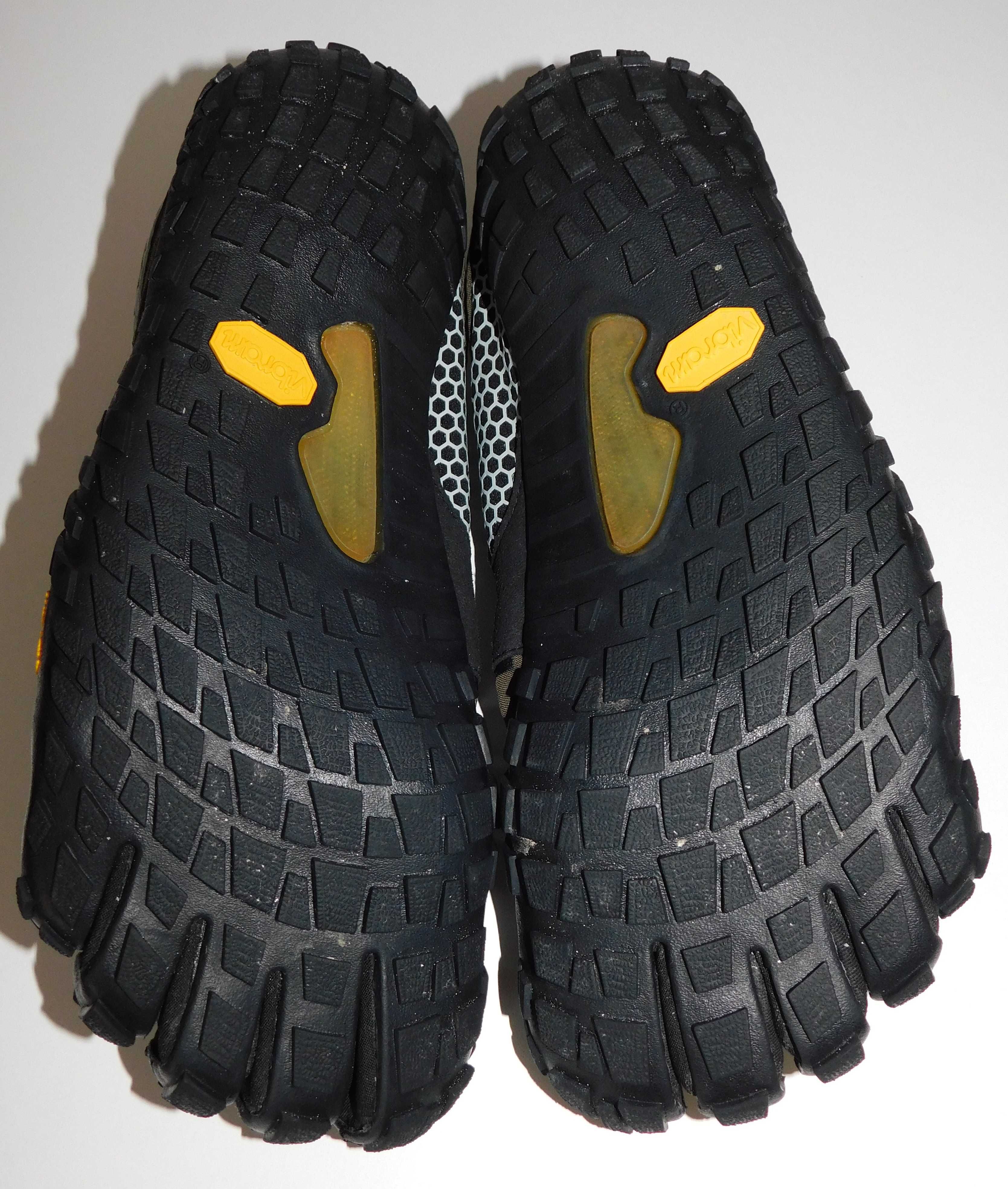Papuci Vibram Fivefingers Spyridon marimea 41