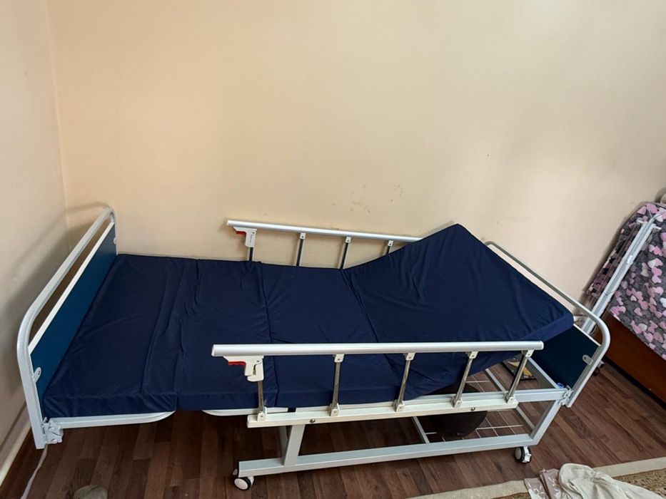 Продам Медицинские кровать