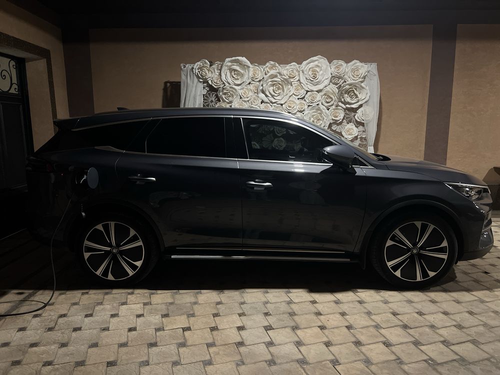 Byd tang 4.4 sek